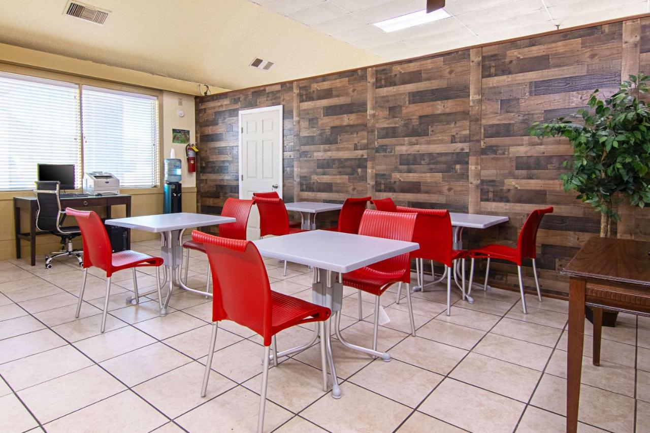 Red Roof Inn Лаграндж Экстерьер фото